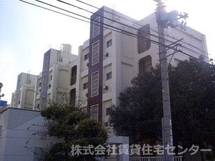 日商ハイツの物件外観写真